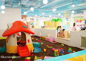 啵啵爱乐园（荟聚店）