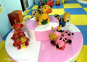 七彩贝乐游乐园