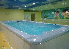 鱼乐贝贝游泳馆