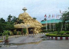 泰国毒蛇研究中心