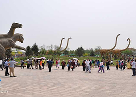 重返侏罗纪恐龙园