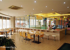 贝百佳儿童乐园（步行街店）