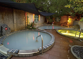 纱帽谷温泉音乐餐厅