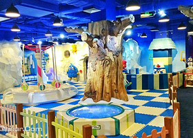 悠游堂冰雪主题乐园（长泰广场店）