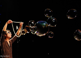 叮当韩国奇幻泡泡秀