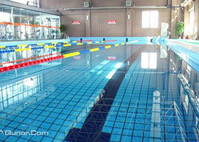 自主城小区游泳健身会所