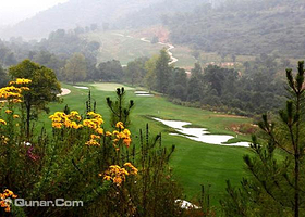 山西吕梁山国际高尔夫俱乐部