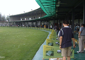 金T佳伟高尔夫俱乐部