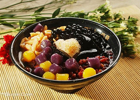 猫山王榴莲甜品店