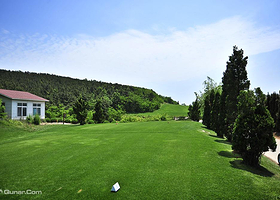 大连湾山高尔夫俱乐部