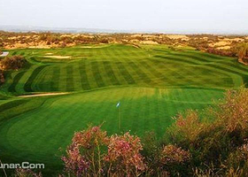 新疆克拉玛依大漠国际高尔夫俱乐部