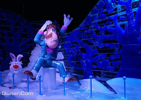 金源燕莎童兜天地儿童庙会魔幻冰宫