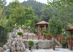 太白山汤峪山地温泉