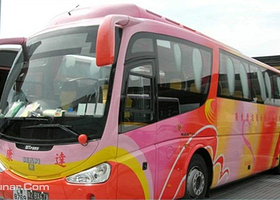 中港通巴士深圳至香港