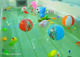 乐优优婴幼儿游乐馆