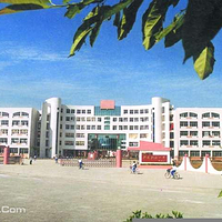 云浮市邓发纪念中学