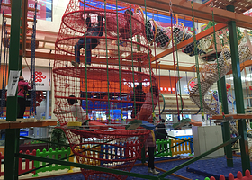 熊孩子儿童拓展俱乐部