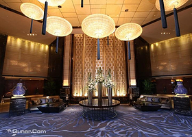 天津中心唐拉雅秀酒店