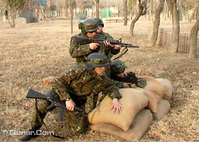 精英真人彩弹CS俱乐部