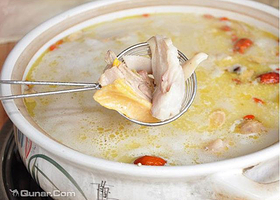 瑞佳酒店淼鑫猪肚鸡