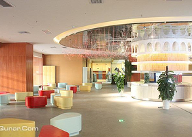 奥山欧悦室内冰雪主题公园