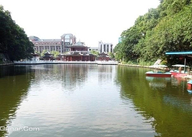 金鹗公园水上乐园