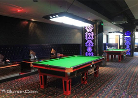 夜时尚台球俱乐部