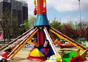 金沙滩喜洋洋游乐场