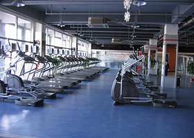 英派斯健身（阳光100城市广场店）