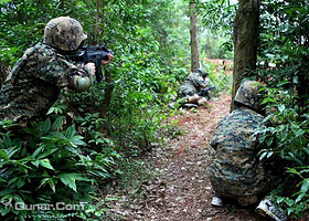 猎鹰真人CS（白马公园店）