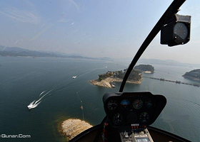 莫拉红直升机空中观光