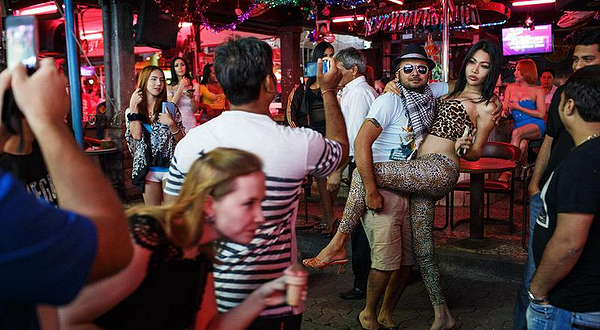 芭提雅至大城府接送服务