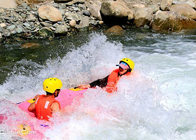 长白山天赐漂流
