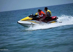 上海海上假日游艇俱乐部