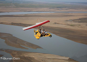 雁鸣湖航空运动俱乐部