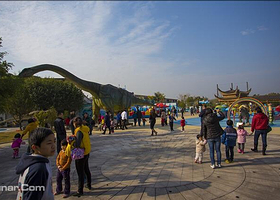 梅州金盘桥水上乐园