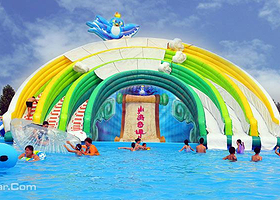 百汇地动漫谷水上乐园