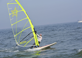 飞驰帆船俱乐部