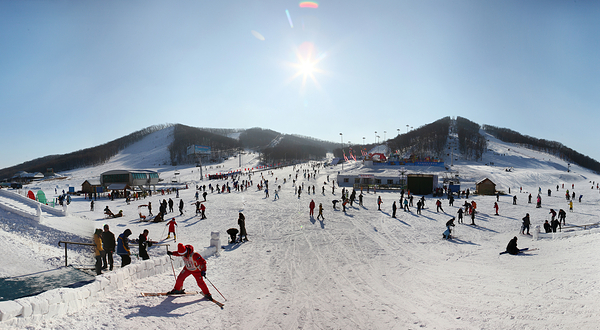 长春莲花山滑雪场