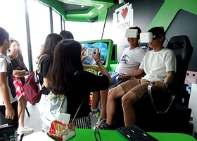 深圳EMAX眼界虚拟现实体验馆（保利店）