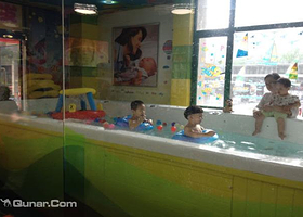 马博士婴儿游泳馆（东风南路店）