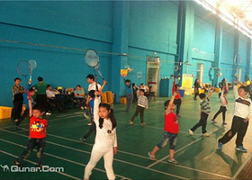 炎龙羽毛球馆（台北一路店）