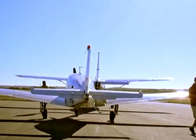 阿布洛霍斯群岛直升机空中飞行体验