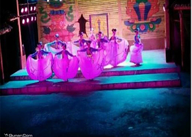 《情迷摩梭》演出