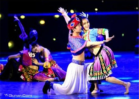 《梦里张家界》演出