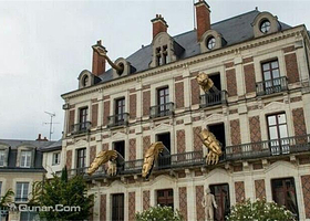 布洛瓦魔术博物馆