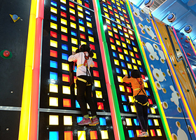 哈你小孩运动乐园（比如店）