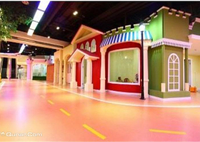 杰拉佛儿童欢乐之旅