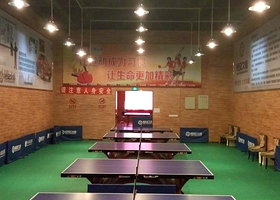 华信蓝堡游泳健身