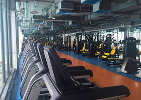 汉唐会游泳健身